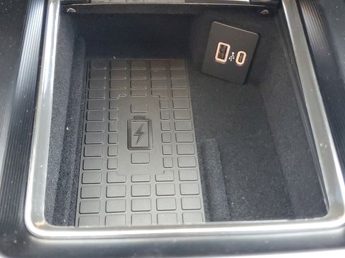 New 2026 Lincoln Corsair Premiere image 23