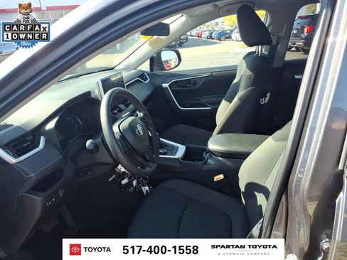 Used 2025 Toyota RAV4 LE AWD/4WD image 13