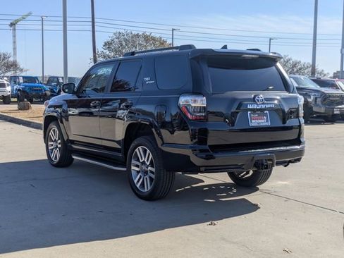 Used 2022 Toyota 4Runner TRD Sport image 8