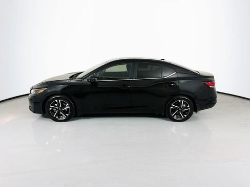 Certified 2025 Nissan Sentra SV FWD image 6