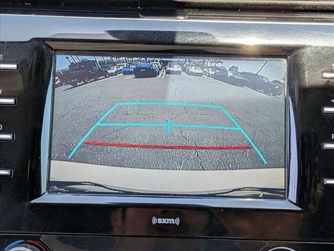 Used 2020 Toyota Camry SE w/ Carpet Mat Package FWD image 13