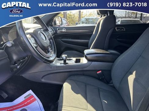 Used 2015 Jeep Grand Cherokee Laredo w/ Quick Order Package 23E image 17