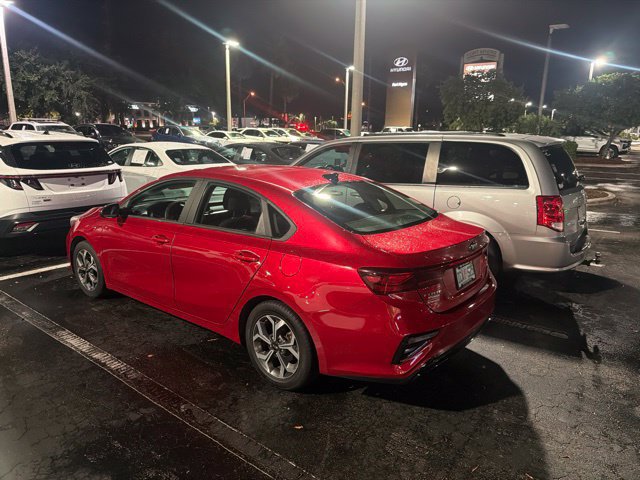 Used 2020 Kia Forte LXS FWD image 3