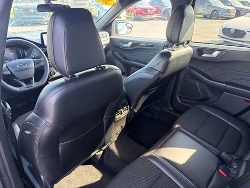 Used 2025 Ford Escape ST-Line FWD image 30