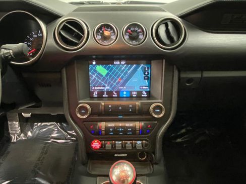 Used 2017 Ford Mustang Shelby GT350 image 27