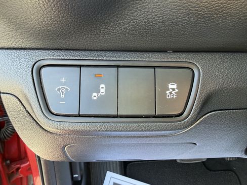 Used 2024 Kia Forte LXS w/ LXS Technology Package FWD image 12