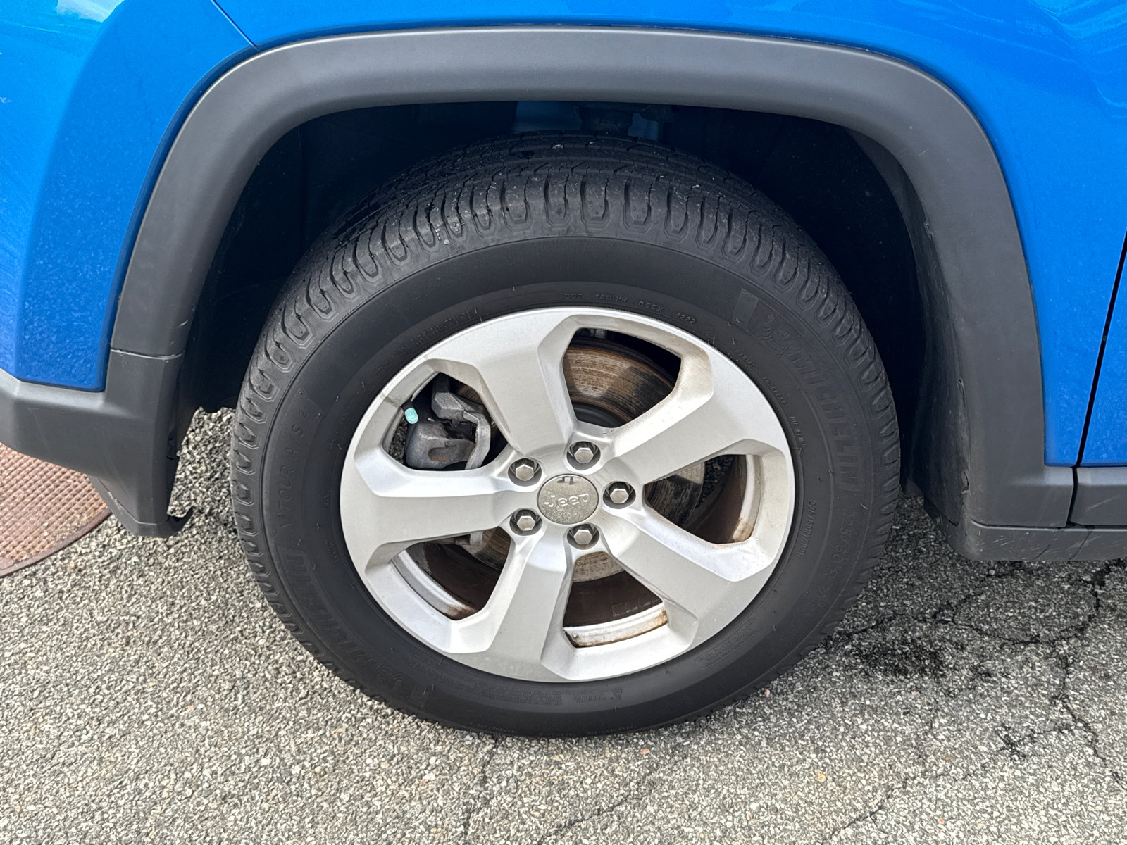 Used 2019 Jeep Compass Latitude w/ Popular Equipment Group AWD/4WD image 8