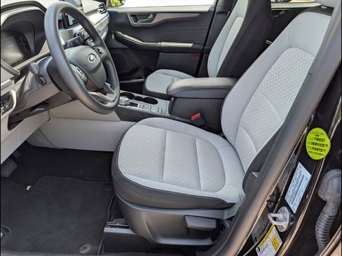 Used 2025 Ford Escape Active FWD image 14
