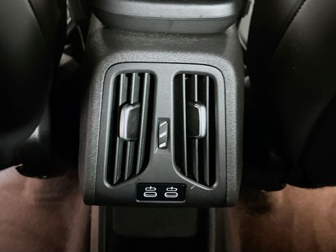 Used 2025 BMW X1 xDrive28i image 27