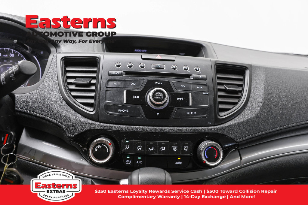 Used 2015 Honda CR-V LX image 12