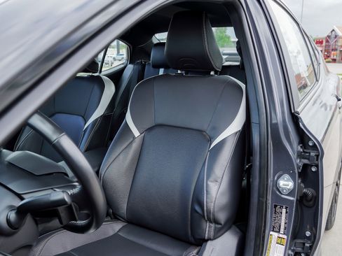 Certified 2025 Toyota Camry SE AWD/4WD image 16