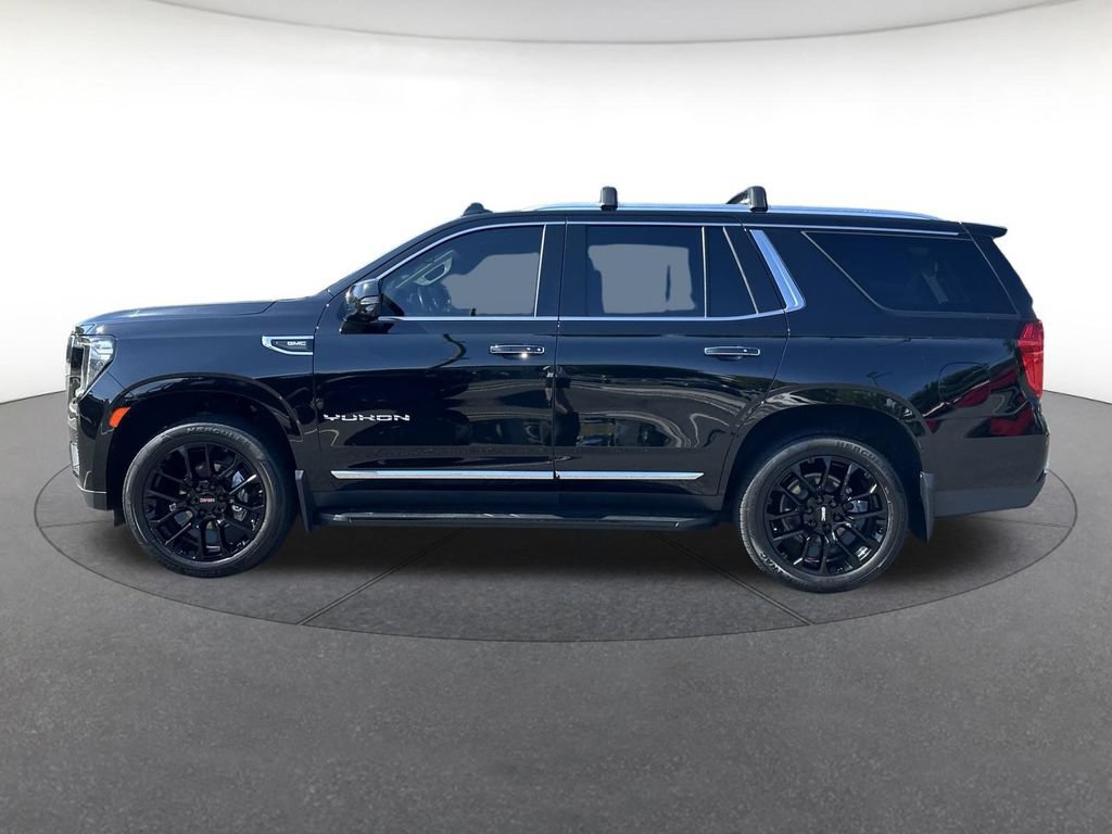 Used 2022 GMC Yukon SLT w/ SLT Luxury Package AWD/4WD image 2