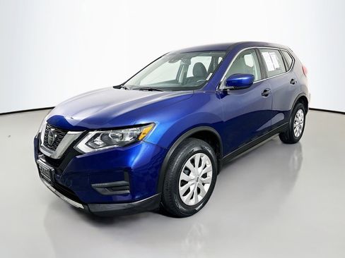 Used 2020 Nissan Rogue S AWD/4WD image 3