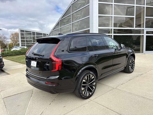 Used 2026 Volvo XC90 B6 Ultra w/ Protection Package Premier AWD/4WD image 7