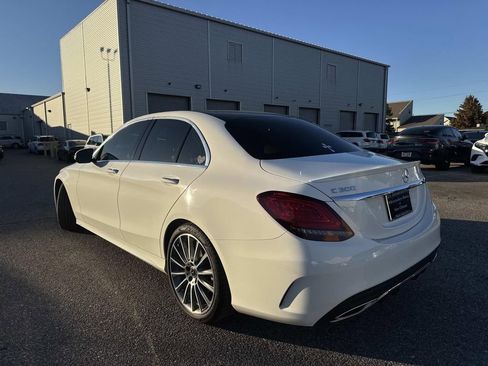 Used 2019 Mercedes-Benz C 300 Sedan image 5