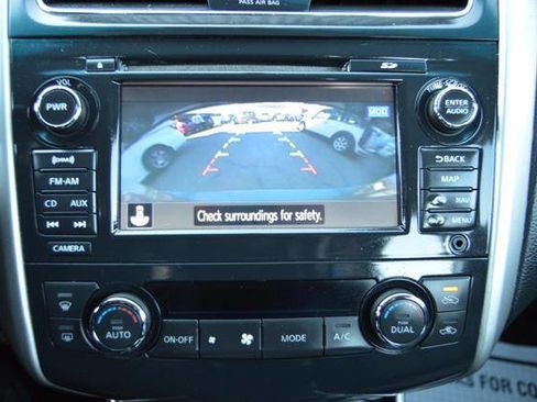 Used 2013 Nissan Altima 2.5 SL w/ Technology Pkg image 23