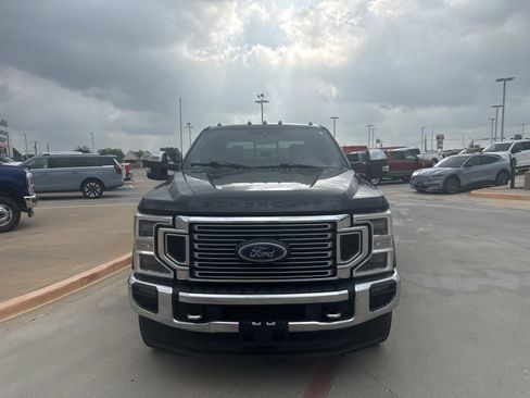 Used 2022 Ford F350 King Ranch w/ King Ranch Ultimate Package AWD/4WD image 2