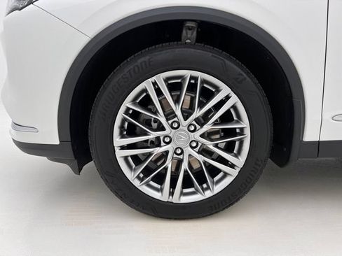 Used 2023 Acura MDX SH-AWD w/ Advance Package image 30