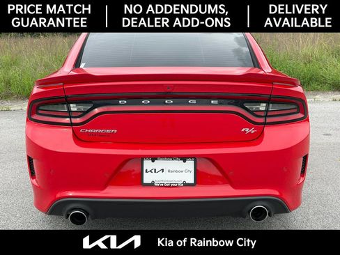 Used 2023 Dodge Charger R/T w/ Performance Handling Group RWD image 6