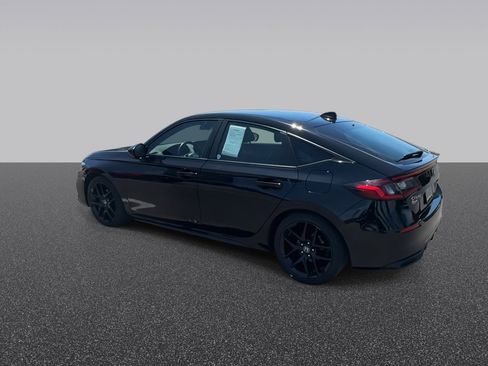 Used 2023 Honda Civic Sport image 7