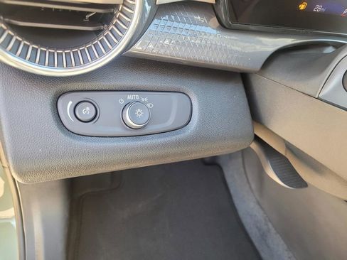 New 2026 Chevrolet Trax ACTIV w/ Driver Confidence Package image 17