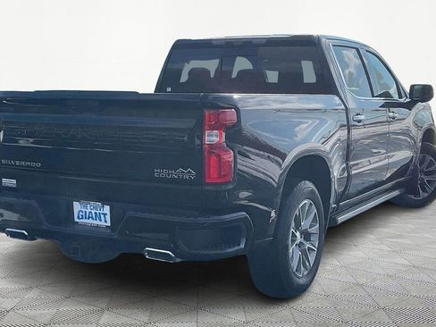 Used 2020 Chevrolet Silverado 1500 High Country w/ Technology Package image 7