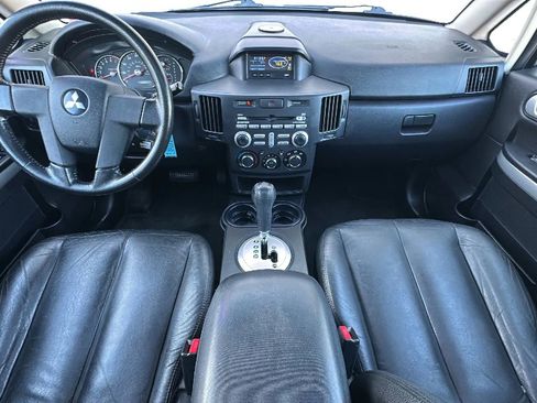 Used 2007 Mitsubishi Endeavor SE image 22