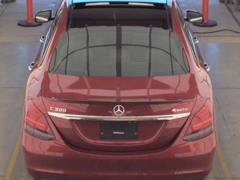 Used 2019 Mercedes-Benz C 300 4MATIC Sedan image 3