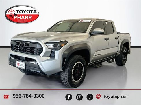 Used 2026 Toyota Tacoma SR5 AWD/4WD image 1