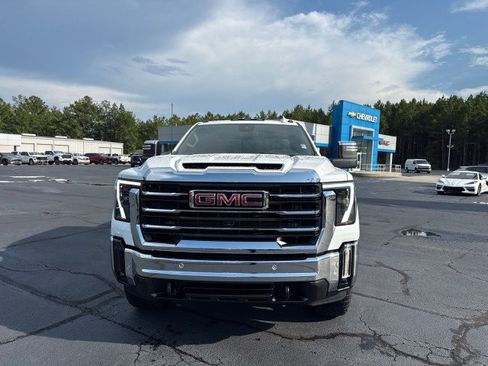 Used 2025 GMC Sierra 2500 SLT w/ SLT Premium Package AWD/4WD image 8
