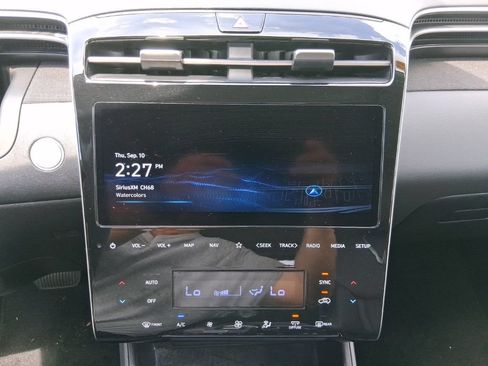 Used 2023 Hyundai Tucson Limited FWD image 24