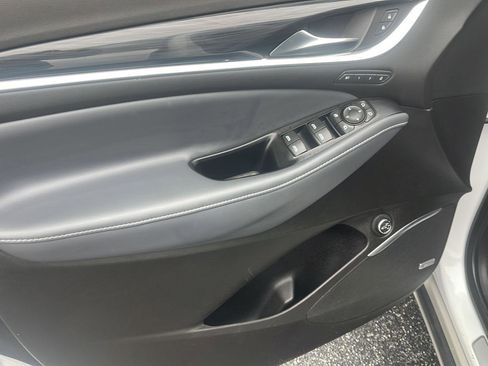 Used 2021 Buick Enclave Premium w/ Sun and Sites Package image 7