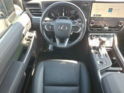 Used 2025 Lexus GX 550 w/ Accessory Package (CT)