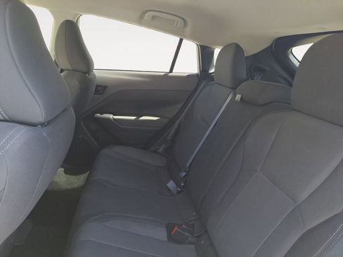 Used 2024 Subaru Crosstrek 2.0i AWD/4WD image 13
