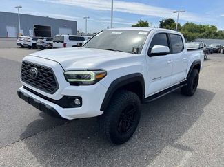 Used 2020 Toyota Tacoma TRD Off-Road w/ Technology Package AWD/4WD video 1