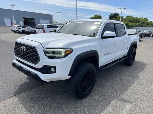 Used 2020 Toyota Tacoma TRD Off-Road w/ Technology Package AWD/4WD image 1