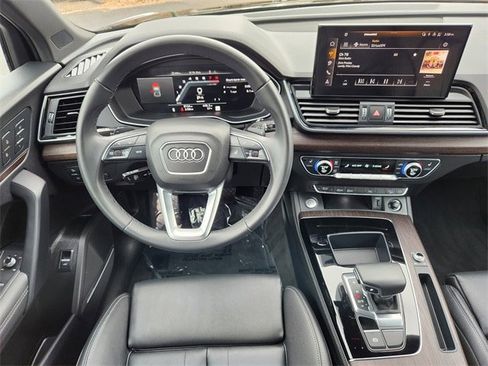 Used 2025 Audi Q5 2.0T Premium Plus w/ Premium Plus Package image 26