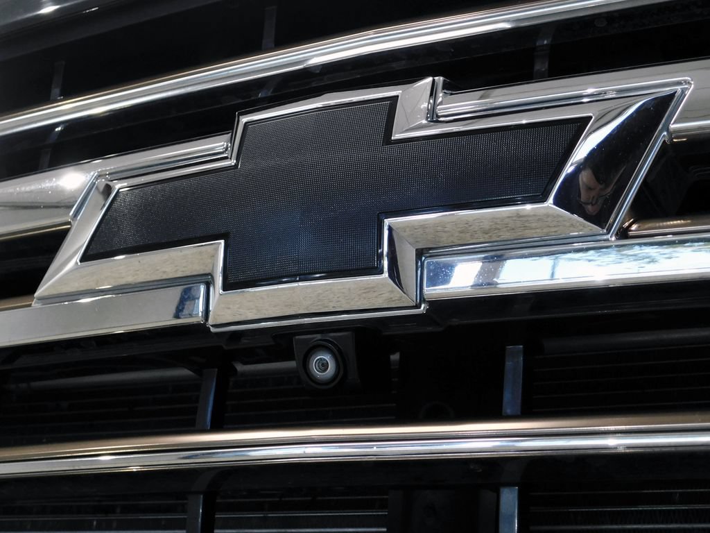 Used 2021 Chevrolet Silverado 2500 High Country w/ Z71 Off-Road Package AWD/4WD image 14
