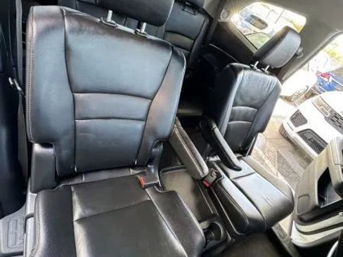 Used 2019 Honda Pilot Touring image 25