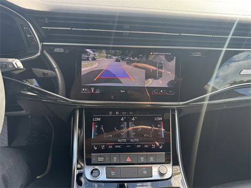 Certified 2024 Audi Q8 Premium Plus image 20