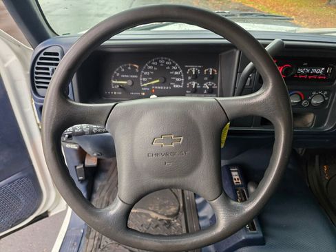 Used 1995 Chevrolet Silverado 2500 4x4 Extended Cab image 19