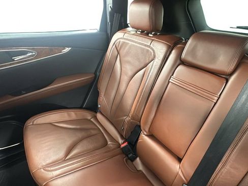 Used 2016 Lincoln MKX Reserve w/ Climate Package image 14