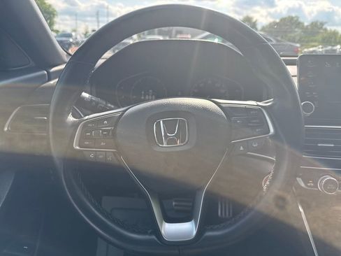 Used 2021 Honda Accord Sport image 17