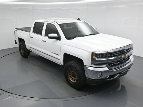 Used 2018 Chevrolet Silverado 1500 LTZ AWD/4WD image 34