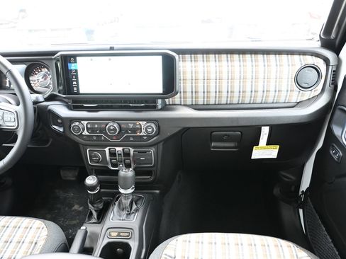 New 2026 Jeep Wrangler Unlimited Sport AWD/4WD image 22