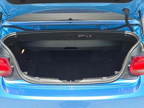 Used 2019 BMW 230i Convertible w/ Premium Package RWD image 6