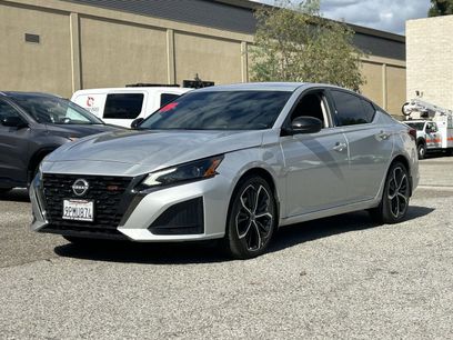 Used 2024 Nissan Altima 2.5 SR