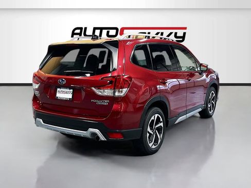 Used 2024 Subaru Forester Touring AWD/4WD image 7