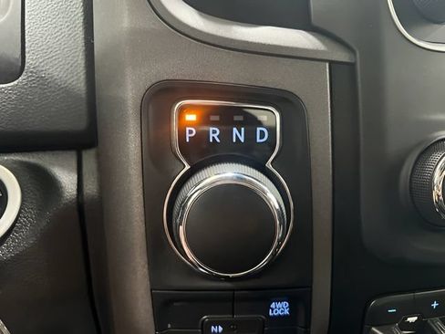 Used 2019 RAM 1500 Express w/ Express Value Package AWD/4WD image 4