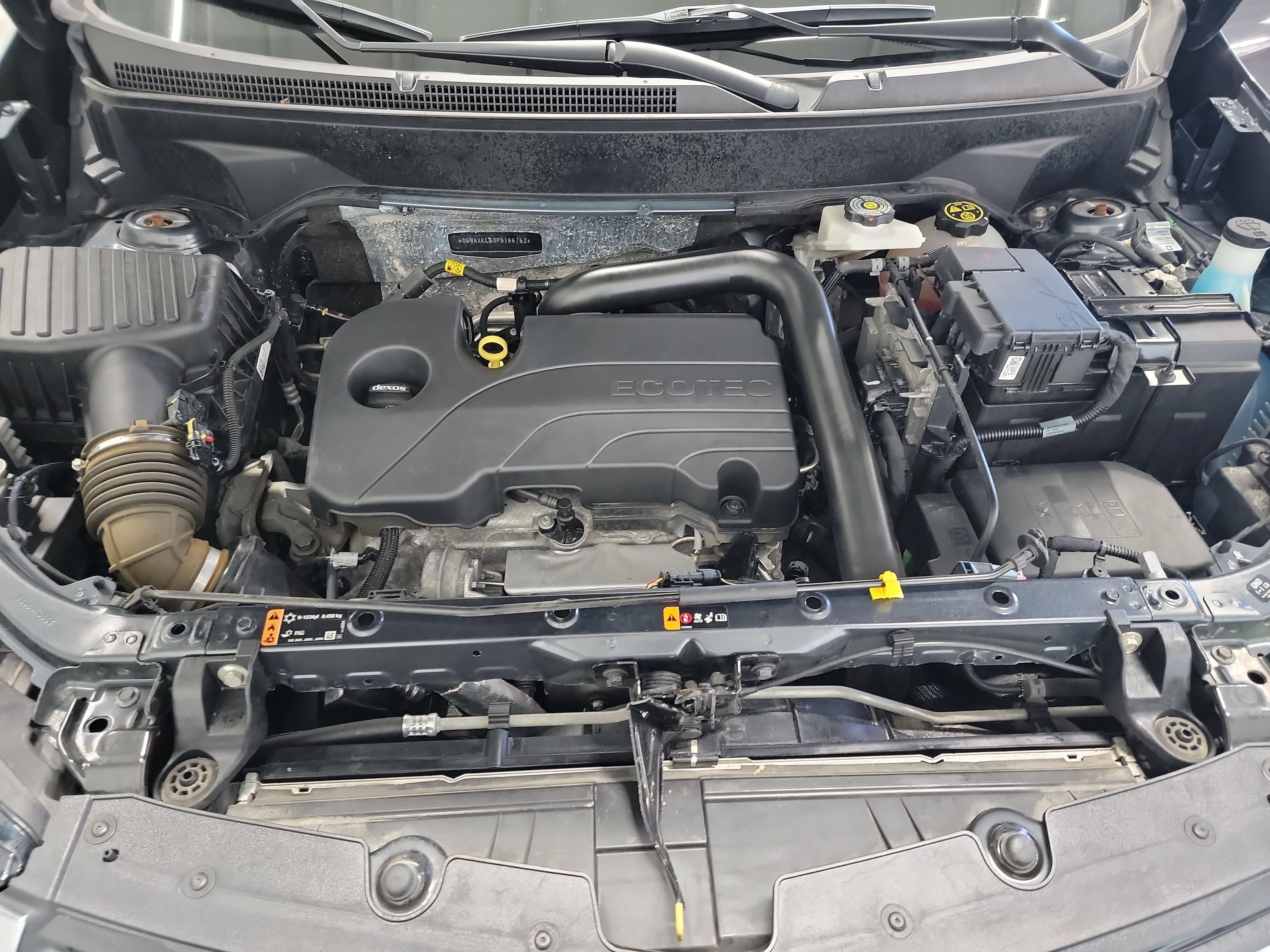 Used 2023 Chevrolet Equinox LT FWD image 24